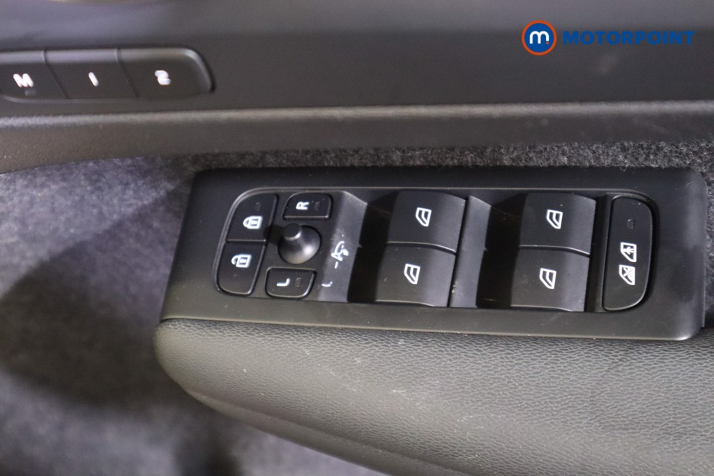 Volvo Xc40 Plus Automatic Petrol Plug-In Hybrid SUV - Stock Number (1591828) - 15th supplementary image