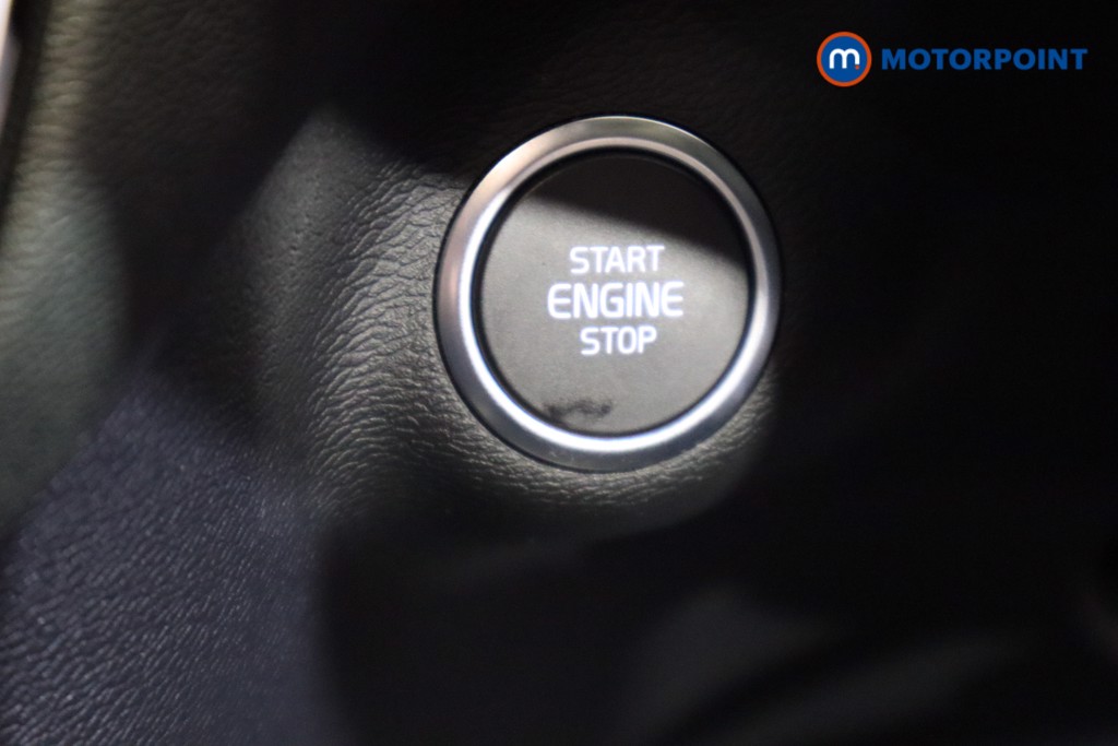 Volvo Xc40 Plus Automatic Petrol Plug-In Hybrid SUV - Stock Number (1591828) - 20th supplementary image