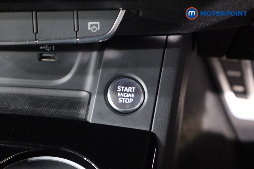 Audi A4 Black Edition Automatic Petrol Saloon - Stock Number (1591922) - 13th supplementary image