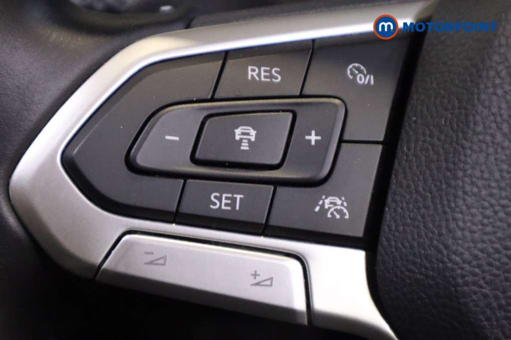 Volkswagen Golf Style Automatic Petrol Hatchback - Stock Number (1591938) - 17th supplementary image