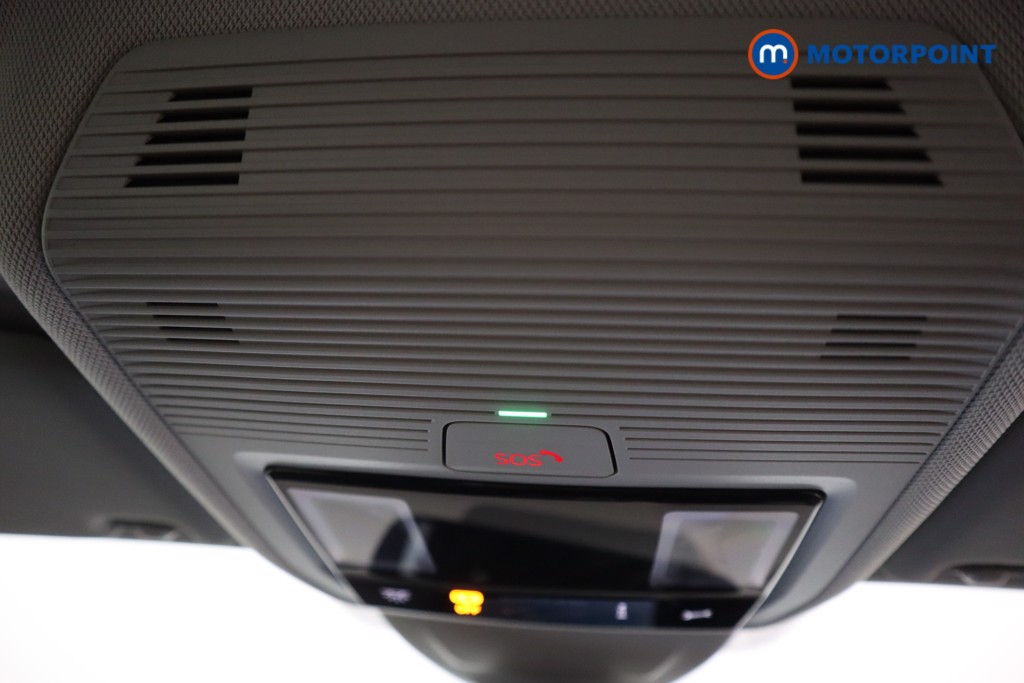 Volkswagen Golf Style Automatic Petrol Hatchback - Stock Number (1591938) - 25th supplementary image