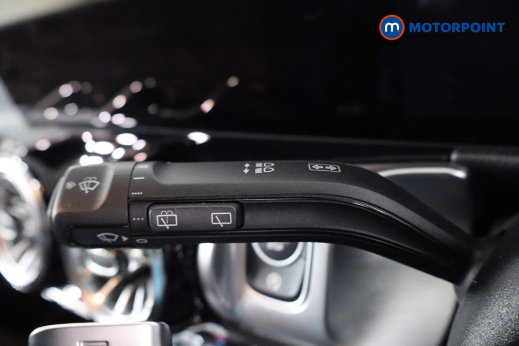 Mercedes-Benz GLB Exclusive Launch Edition Automatic Petrol SUV - Stock Number (1591983) - 16th supplementary image