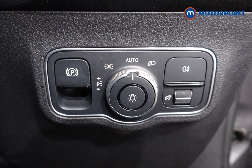 Mercedes-Benz GLB Exclusive Launch Edition Automatic Petrol SUV - Stock Number (1591983) - 22nd supplementary image