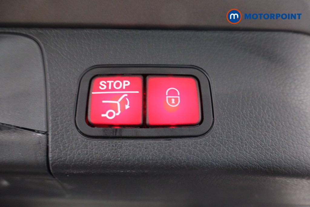 Mercedes-Benz GLB Exclusive Launch Edition Automatic Petrol SUV - Stock Number (1591983) - 41st supplementary image