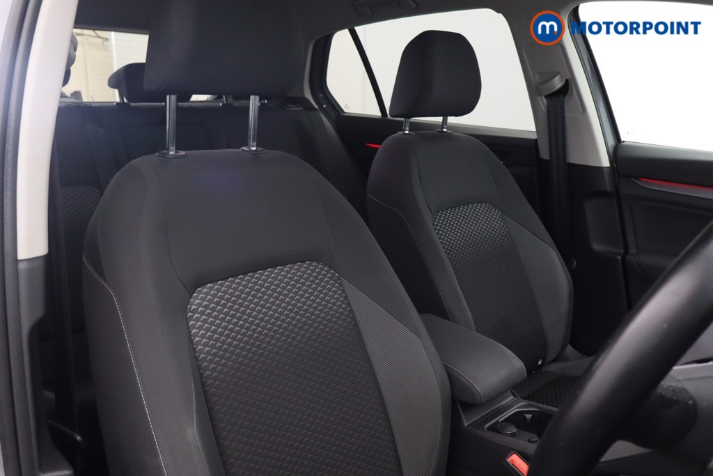 Volkswagen Golf Active Manual Petrol Hatchback - Stock Number (1592027) - 12th supplementary image