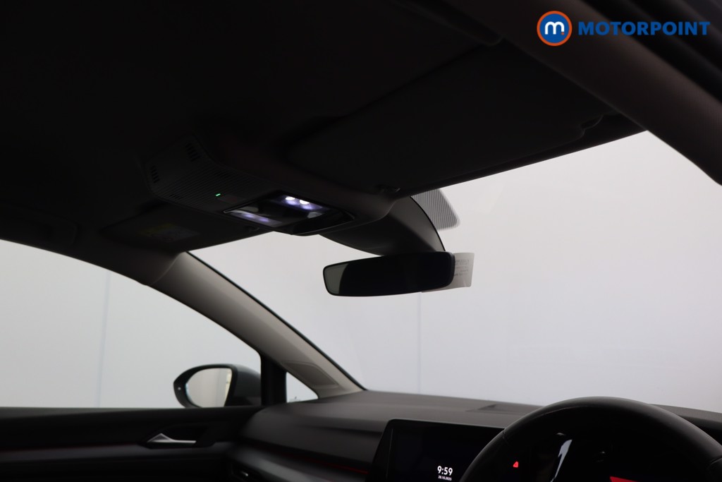 Volkswagen Golf Active Manual Petrol Hatchback - Stock Number (1592027) - 15th supplementary image