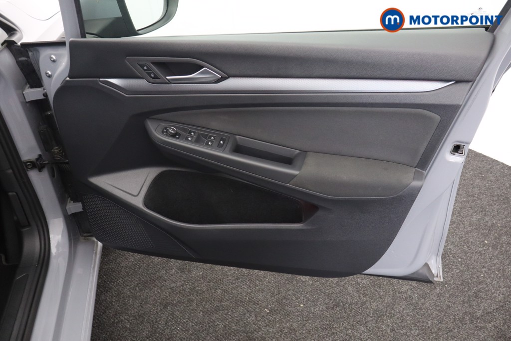 Volkswagen Golf Active Manual Petrol Hatchback - Stock Number (1592027) - 16th supplementary image