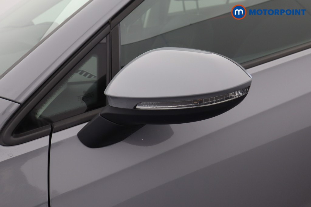 Volkswagen Golf Active Manual Petrol Hatchback - Stock Number (1592027) - 22nd supplementary image