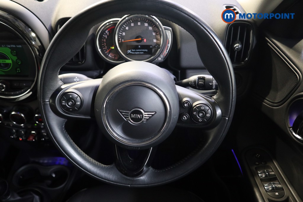 Mini Countryman Cooper Classic Manual Petrol SUV - Stock Number (1592075) - 2nd supplementary image