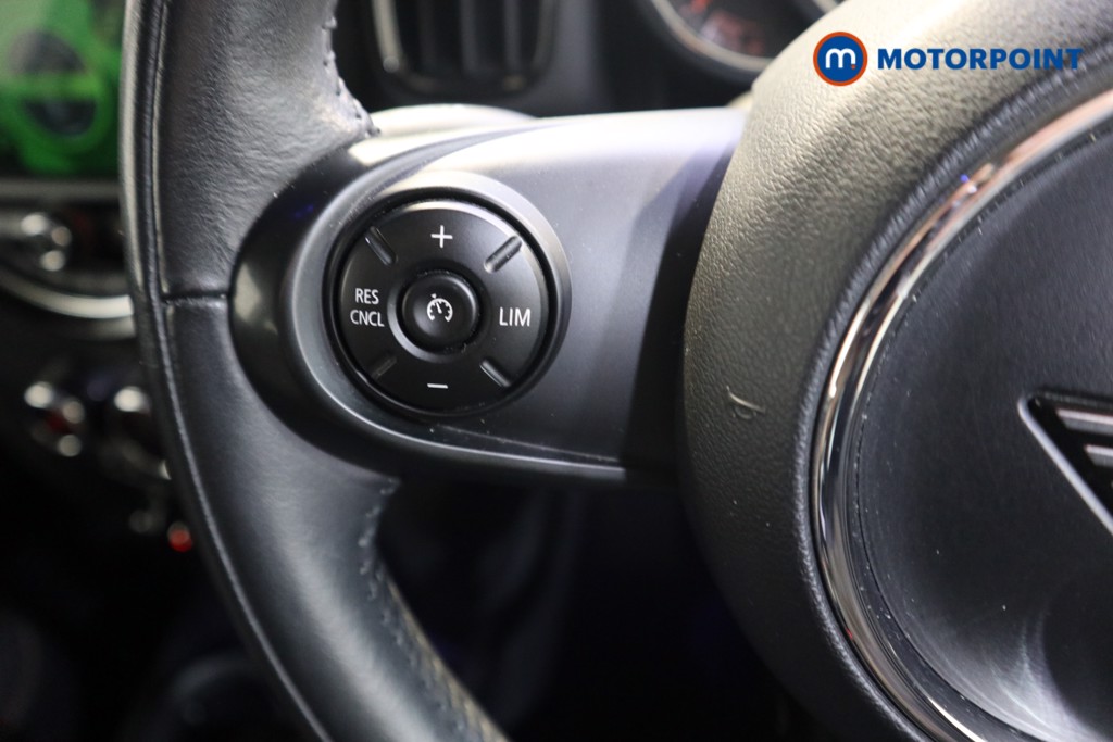 Mini Countryman Cooper Classic Manual Petrol SUV - Stock Number (1592075) - 3rd supplementary image
