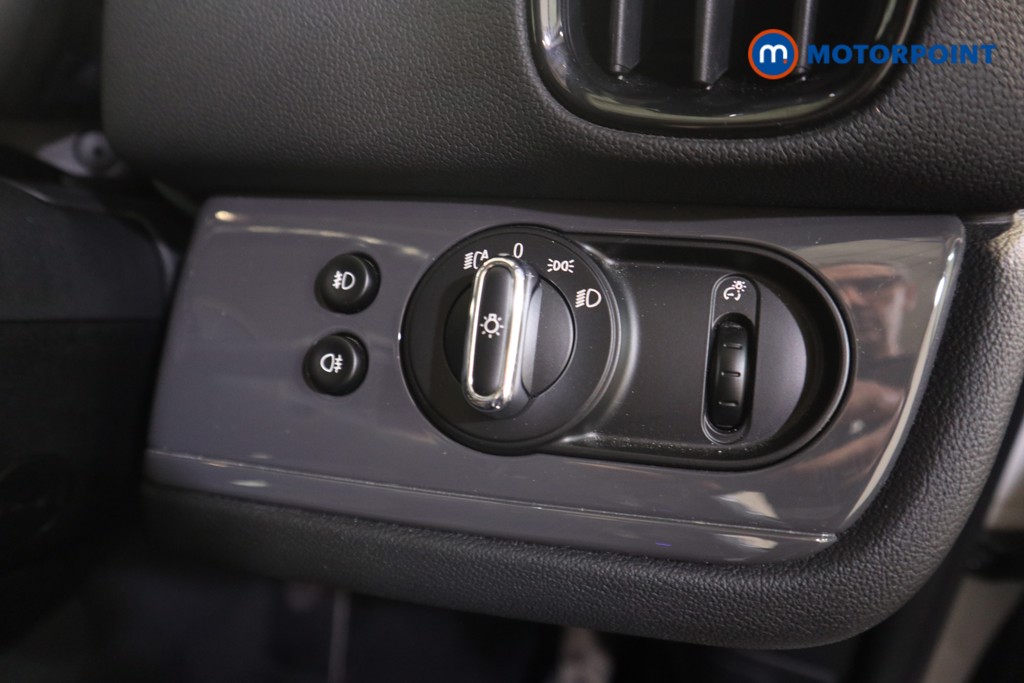 Mini Countryman Cooper Classic Manual Petrol SUV - Stock Number (1592075) - 10th supplementary image