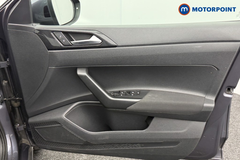 Volkswagen Taigo Life Manual Petrol SUV - Stock Number (1592100) - 16th supplementary image