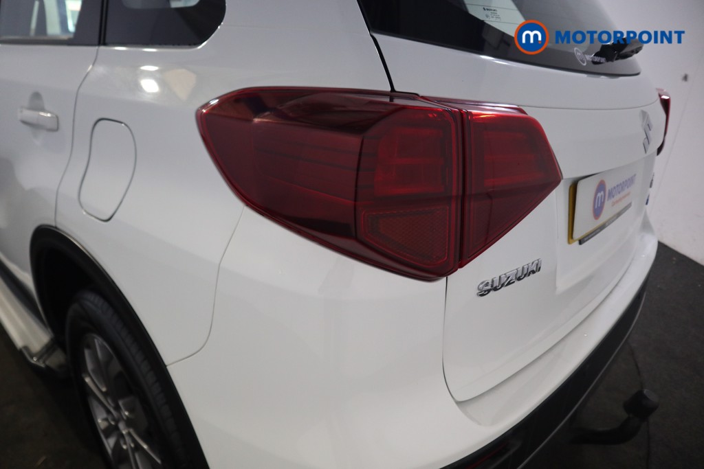 Suzuki Vitara SZ4 Manual Petrol SUV - Stock Number (1592400) - 22nd supplementary image