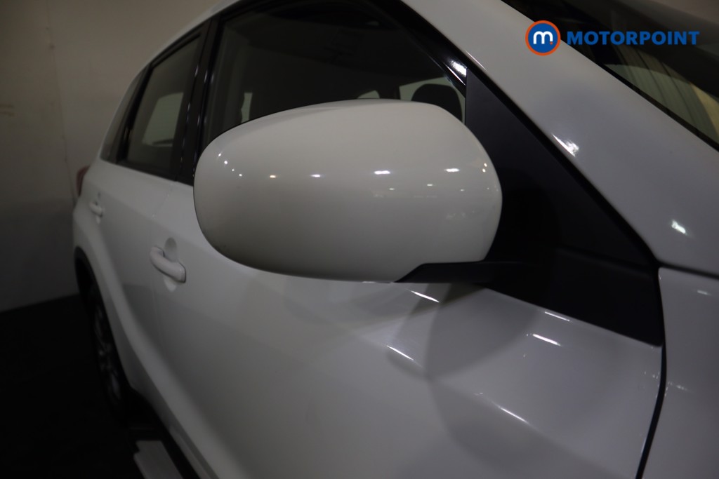 Suzuki Vitara SZ4 Manual Petrol SUV - Stock Number (1592400) - 25th supplementary image