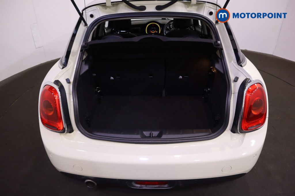 Mini Hatchback Cooper Automatic Petrol Hatchback - Stock Number (1592405) - 8th supplementary image