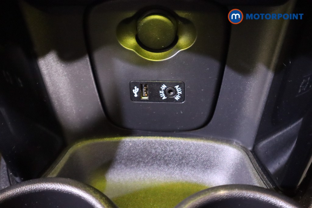 Mini Hatchback Cooper Automatic Petrol Hatchback - Stock Number (1592405) - 20th supplementary image