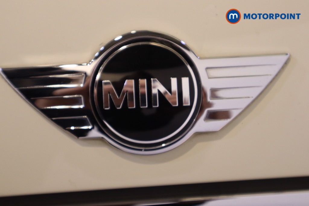 Mini Hatchback Cooper Automatic Petrol Hatchback - Stock Number (1592405) - 32nd supplementary image