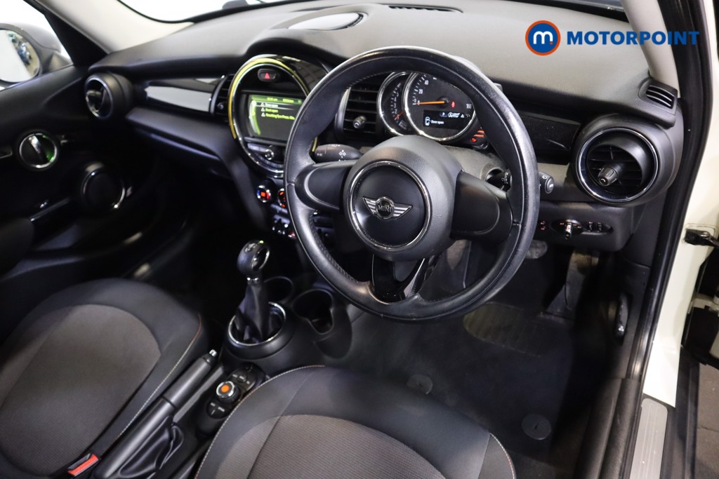 Mini Hatchback Cooper Automatic Petrol Hatchback - Stock Number (1592405) - 1st supplementary image