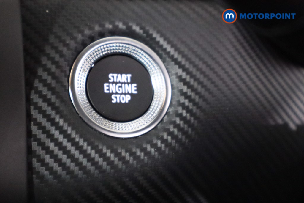 Renault Captur Engineered Bose Edition Automatic Petrol-Electric Hybrid SUV - Stock Number (1592406) - 13th supplementary image