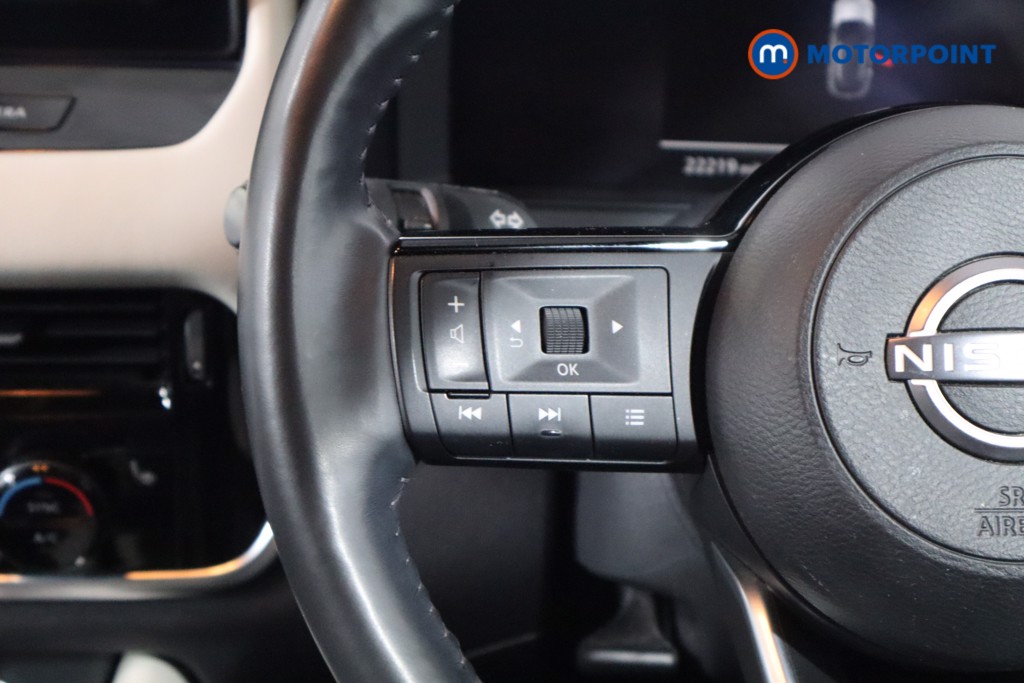 Nissan Qashqai Tekna Manual Petrol SUV - Stock Number (1592410) - 7th supplementary image