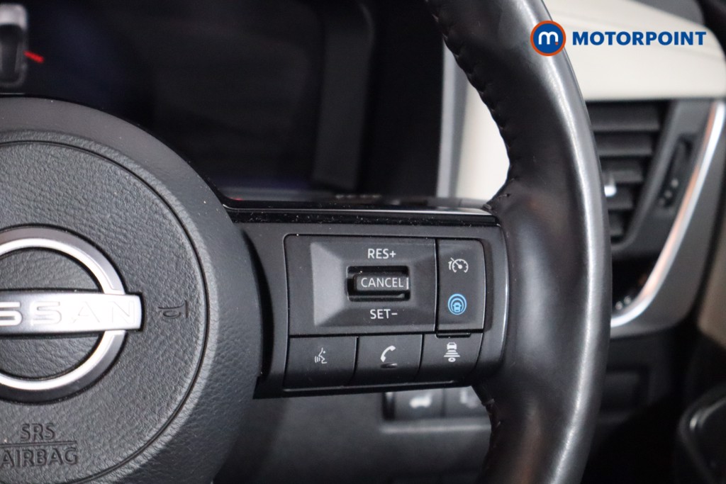 Nissan Qashqai Tekna Manual Petrol SUV - Stock Number (1592410) - 8th supplementary image
