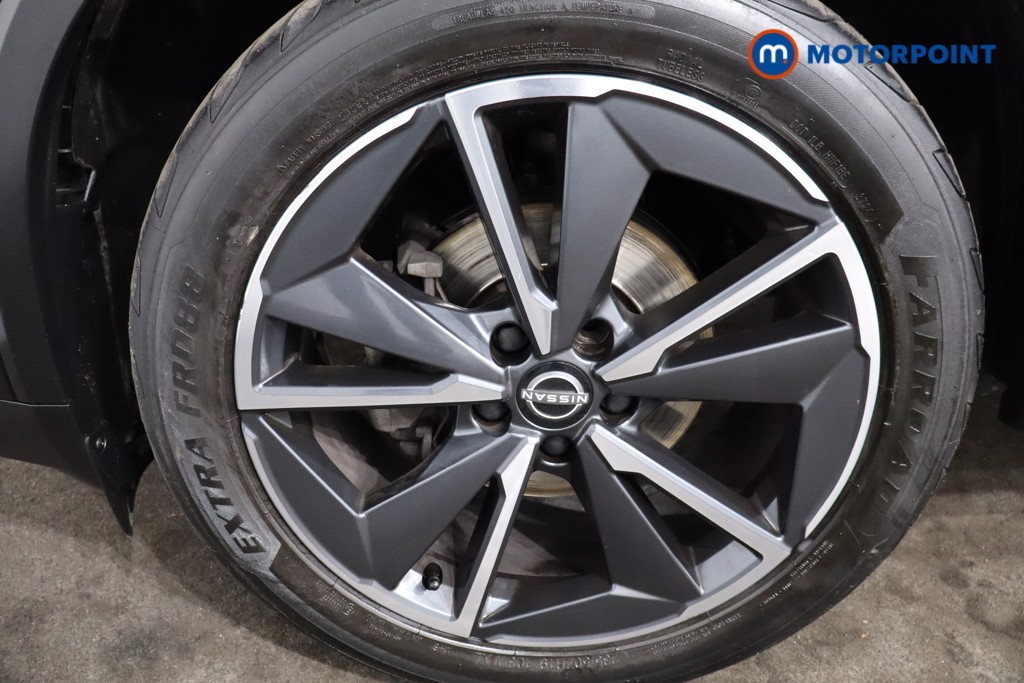 Nissan Qashqai Tekna Manual Petrol SUV - Stock Number (1592410) - 11th supplementary image