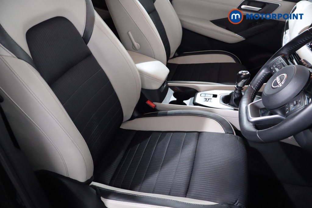 Nissan Qashqai Tekna Manual Petrol SUV - Stock Number (1592410) - 25th supplementary image