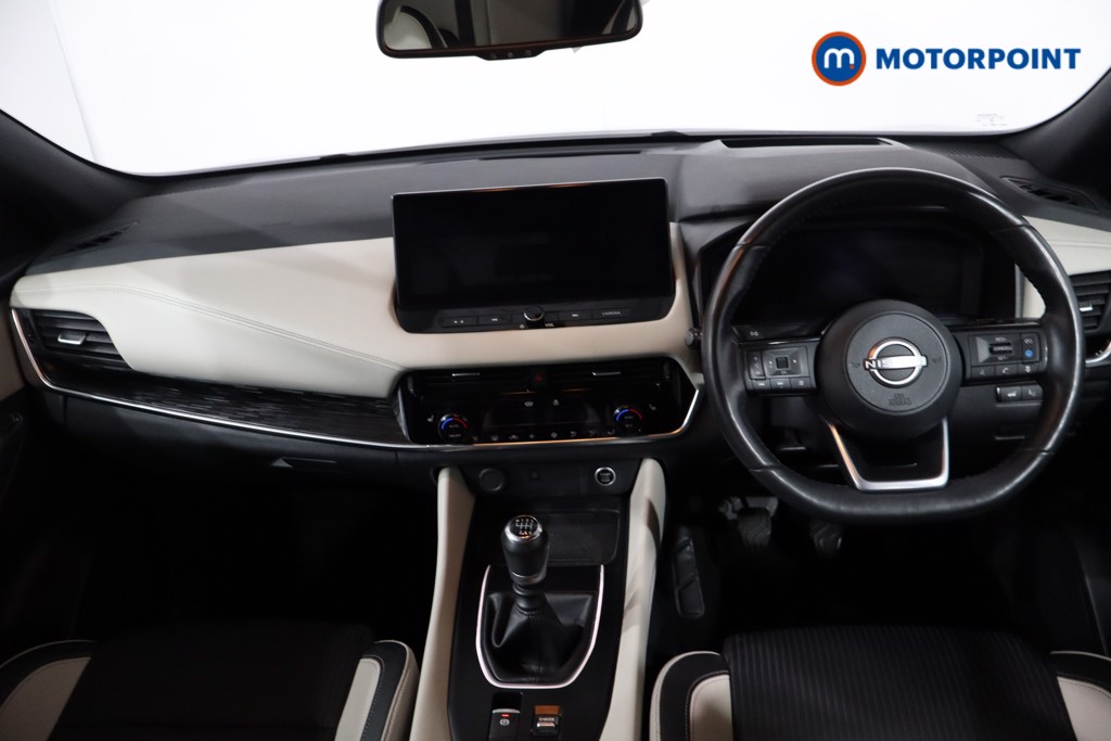 Nissan Qashqai Tekna Manual Petrol SUV - Stock Number (1592410) - 1st supplementary image
