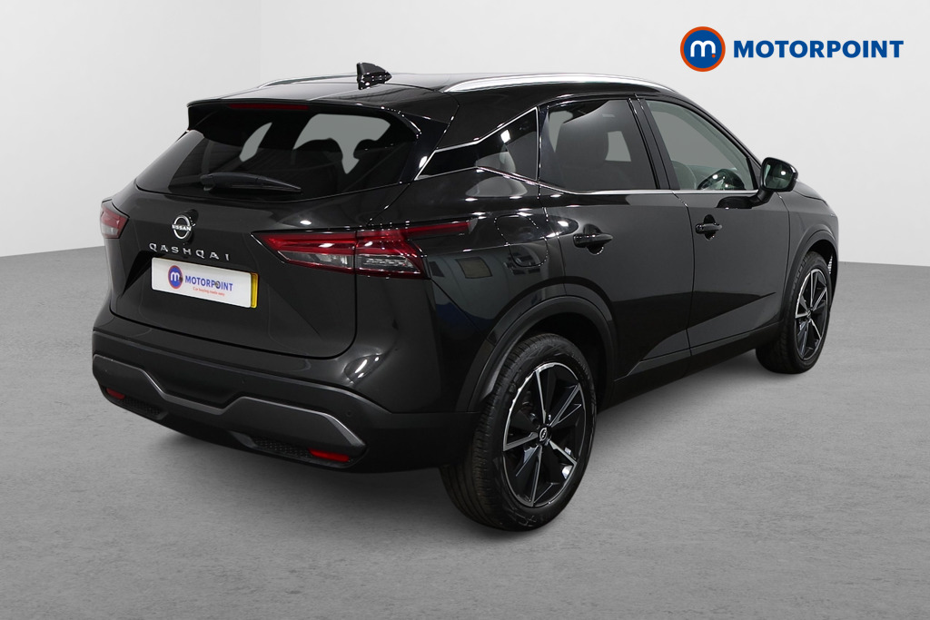 Nissan Qashqai Tekna Manual Petrol SUV - Stock Number (1592410) - Drivers side rear corner