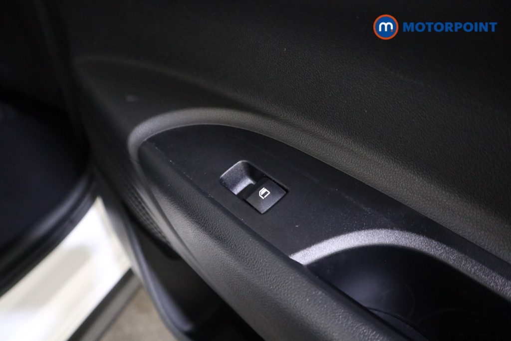 Hyundai I20 N Line Automatic Petrol Hatchback - Stock Number (1592435) - 17th supplementary image