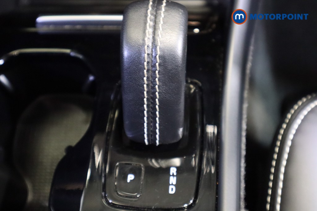 Volvo Xc40 R Design Automatic Petrol Plug-In Hybrid SUV - Stock Number (1592840) - 5th supplementary image