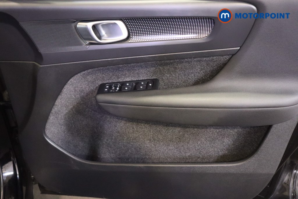 Volvo Xc40 R Design Automatic Petrol Plug-In Hybrid SUV - Stock Number (1592840) - 13th supplementary image