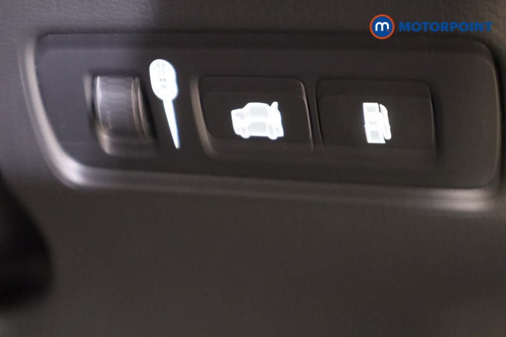 Volvo Xc40 R Design Automatic Petrol Plug-In Hybrid SUV - Stock Number (1592840) - 16th supplementary image