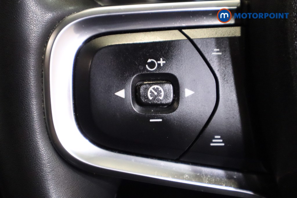 Volvo Xc40 R Design Automatic Petrol Plug-In Hybrid SUV - Stock Number (1592840) - 17th supplementary image