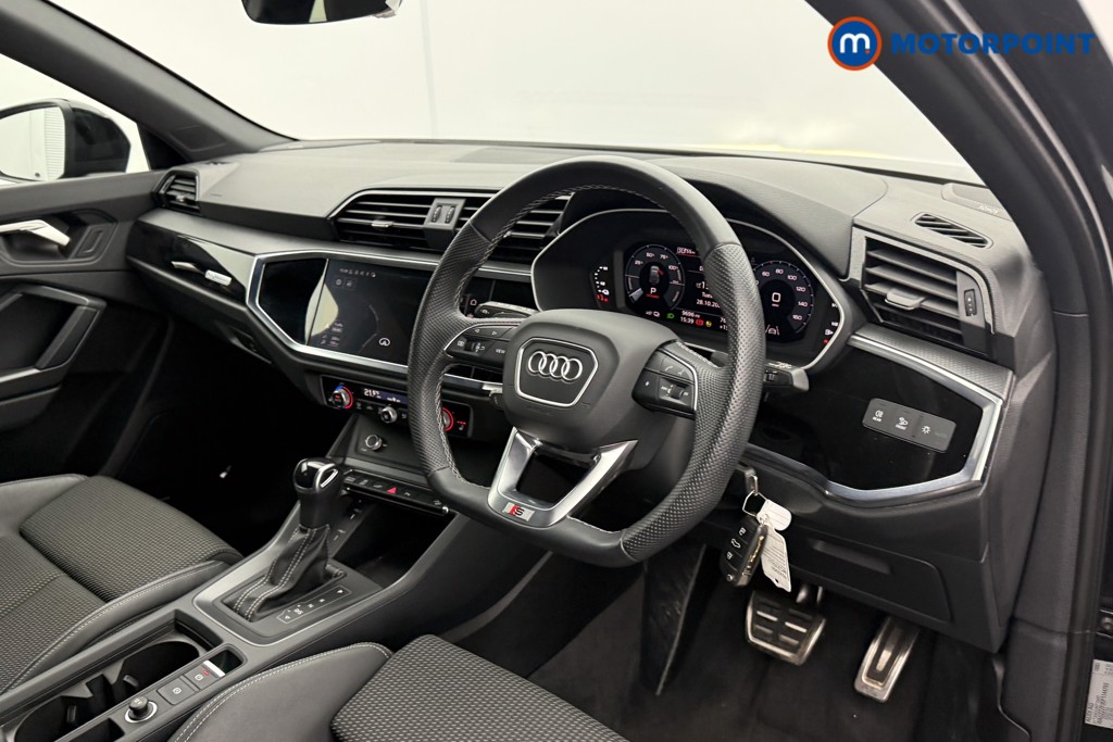 Audi Q3 Vorsprung Automatic Petrol Plug-In Hybrid SUV - Stock Number (1592950) - 4th supplementary image