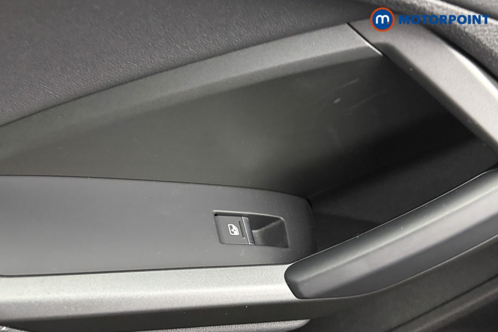 Audi Q3 Vorsprung Automatic Petrol Plug-In Hybrid SUV - Stock Number (1592950) - 16th supplementary image