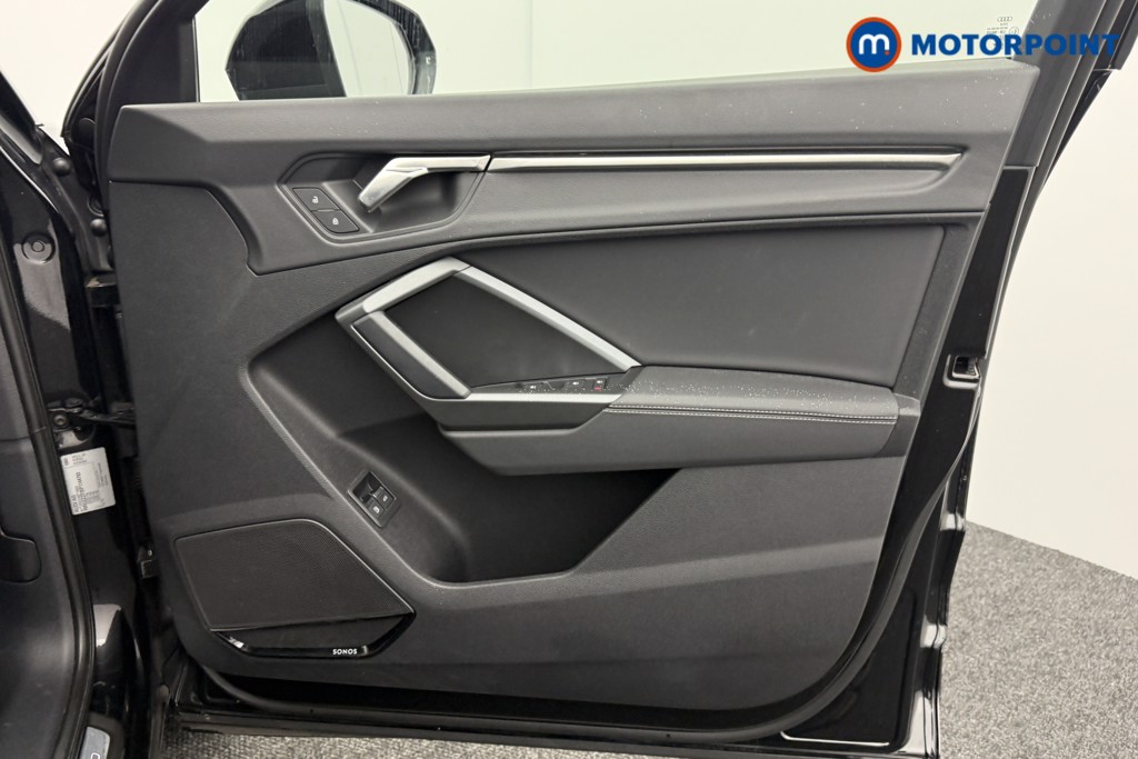 Audi Q3 Vorsprung Automatic Petrol Plug-In Hybrid SUV - Stock Number (1592950) - 17th supplementary image