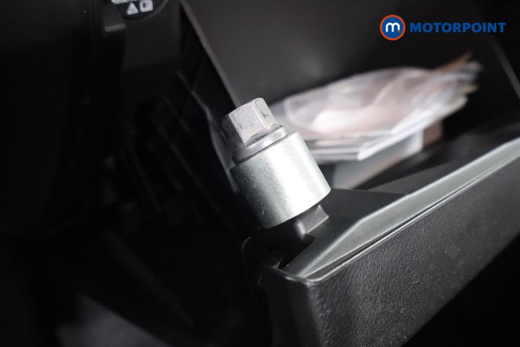 Suzuki S-Cross Ultra Manual Petrol SUV - Stock Number (1560271) - 17th supplementary image