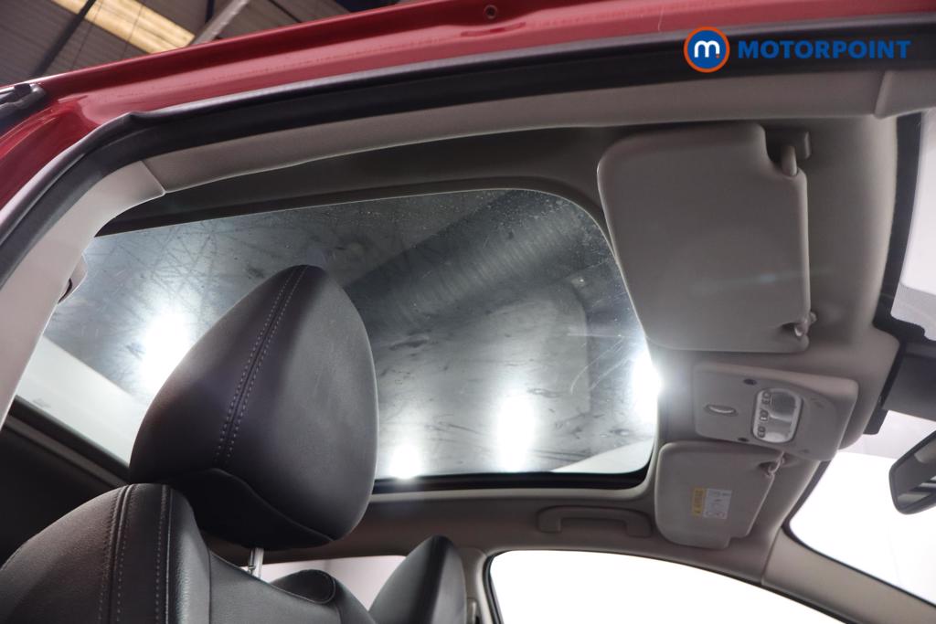 Nissan Qashqai Tekna Manual Diesel SUV - Stock Number (1568326) - 15th supplementary image