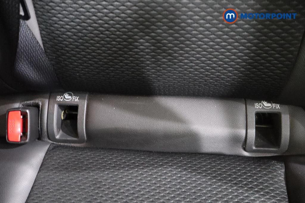 Nissan Qashqai Tekna Manual Diesel SUV - Stock Number (1568326) - 19th supplementary image