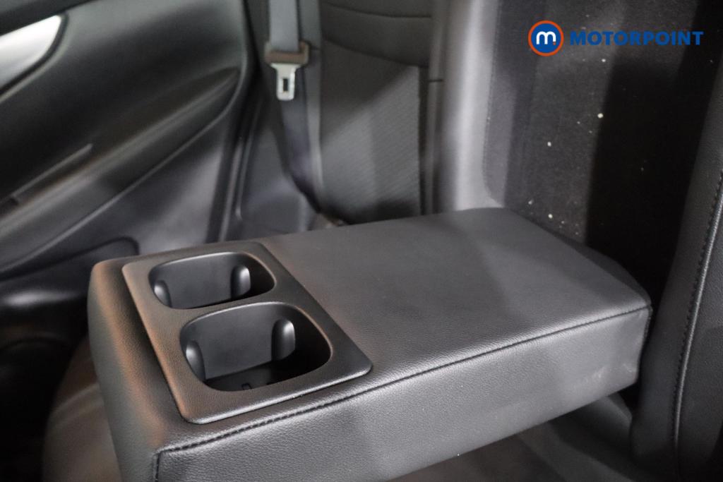 Nissan Qashqai Tekna Manual Diesel SUV - Stock Number (1568326) - 20th supplementary image