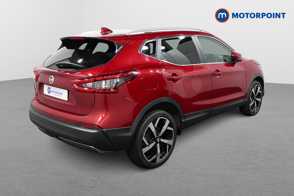 Nissan Qashqai Tekna Manual Diesel SUV - Stock Number (1568326) - Drivers side rear corner