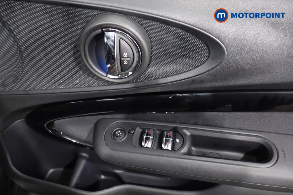 Mini Clubman Cooper S Classic Automatic Petrol Estate - Stock Number (1571843) - 23rd supplementary image