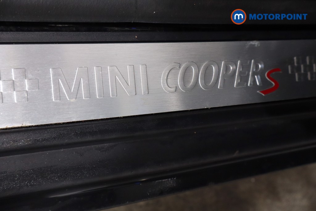 Mini Clubman Cooper S Classic Automatic Petrol Estate - Stock Number (1571843) - 24th supplementary image