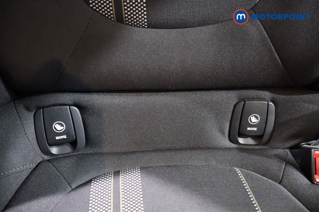 Mini Clubman Cooper S Classic Automatic Petrol Estate - Stock Number (1571843) - 28th supplementary image