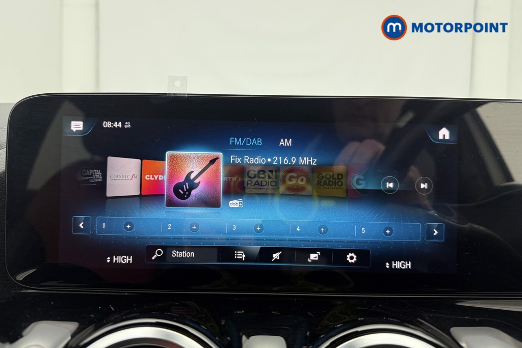 Mercedes-Benz GLA Exclusive Edition Automatic Petrol Plug-In Hybrid SUV - Stock Number (1574726) - 4th supplementary image