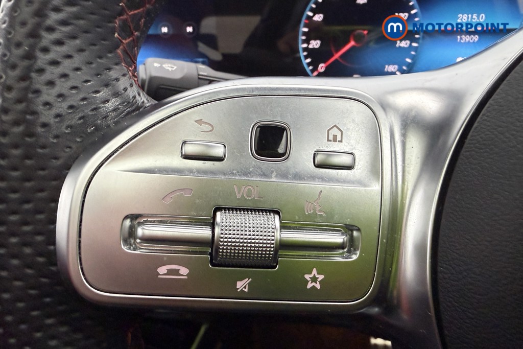 Mercedes-Benz GLA Exclusive Edition Automatic Petrol Plug-In Hybrid SUV - Stock Number (1574726) - 14th supplementary image