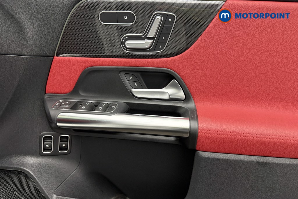 Mercedes-Benz GLA Exclusive Edition Automatic Petrol Plug-In Hybrid SUV - Stock Number (1574726) - 18th supplementary image