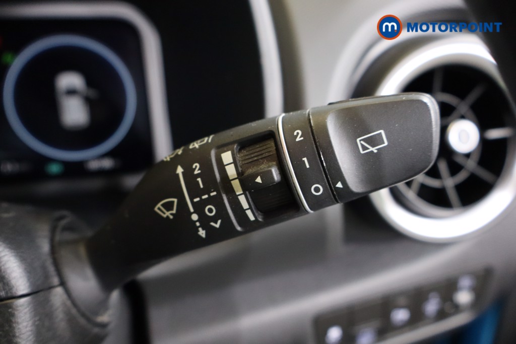 Hyundai Kona Se Connect Automatic Petrol-Electric Hybrid SUV - Stock Number (1578642) - 15th supplementary image