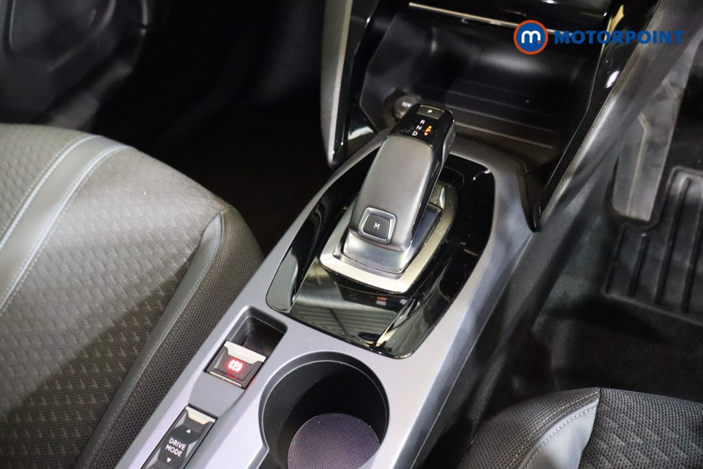 Peugeot 2008 Allure Premium Automatic Petrol SUV - Stock Number (1579675) - 12th supplementary image